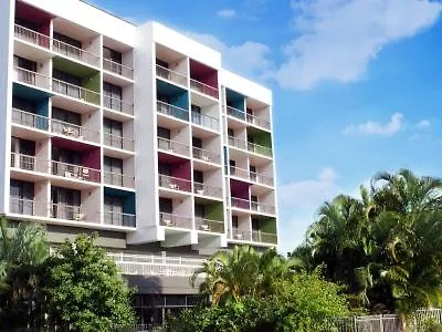 Cairns Plaza Hotel